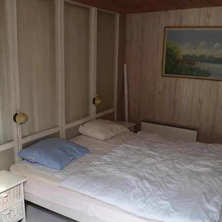 Solhytten 度假居 Bøtø By