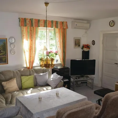 Solhytten * Bøtø By